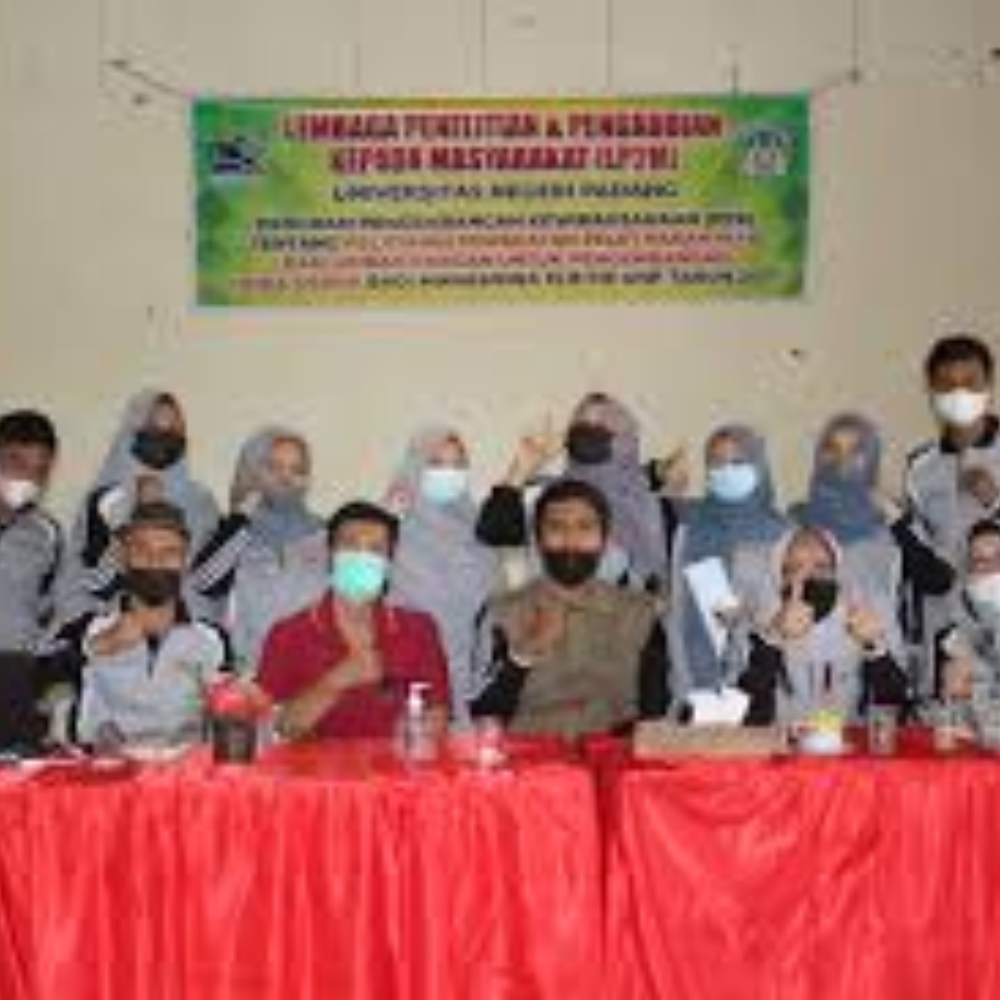 RAJAPOLA adalah strategi untuk menjaga dan meningkatkan game online keanekargaman bermodalkan 20k khayati di wilayah IKN.                              